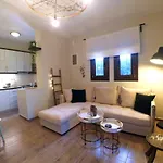 To Spiti - Pelion House * Kala Nera